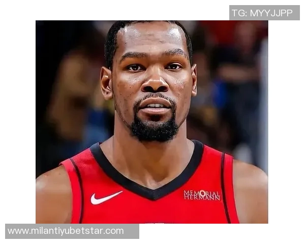 杜兰特寄语托马斯:期待他找到信任他的球队迎接光明未来