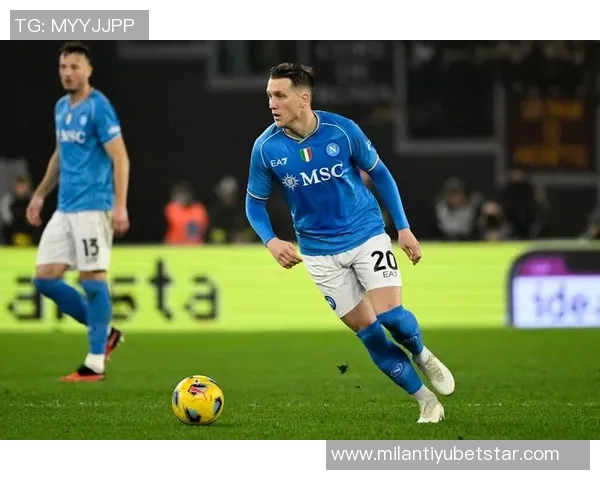 博涅克称赞泽林斯基成熟度提升只需停球便能轻松过人对手