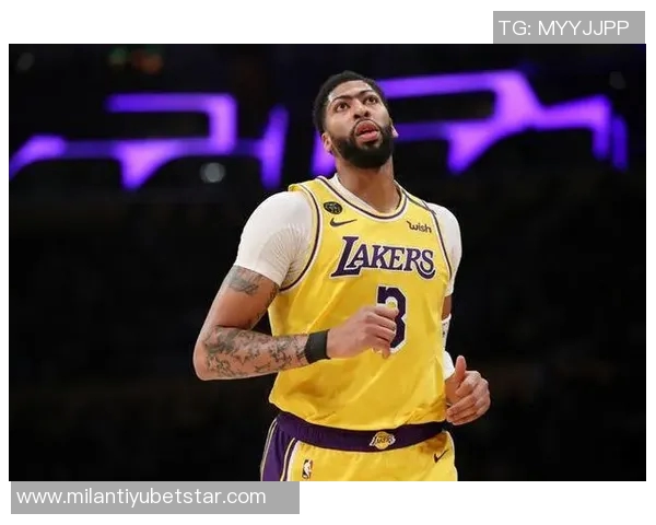 浓眉再创佳绩第36次拿下25分10板5帽平邓肯并列历史第7位90年代中锋强势前五 浓眉再创佳绩第36次拿下25分10板5帽平邓肯并列历史第7位90年代中锋强势前五